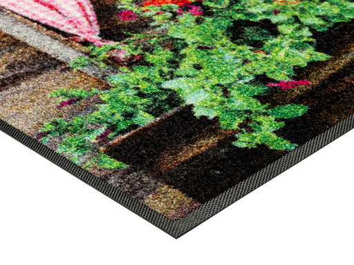 Eckansicht der Fumatte mit Almhütte und Spruch "Griaß Di"