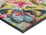 Eckansicht der Fußmatte mit Blumen, Schmetterling und Kolibri