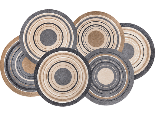 Fußmatte in Sonderform mit naturfarbenen Kreisen