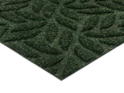 Eckansicht der dunkelgrünen Fußmatte für den Außenbereich mit 3D-Struktur