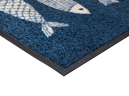 Eckansicht der Fußmatte mit Fischen