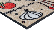 Eckansicht der Fußmatte für die Küche mit Küchenutensilien