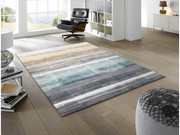 Fußmatte mit beige-blauen Streifenmuster im Wohnzimmer
