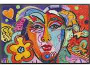 Fußmatte mit buntem Gesicht