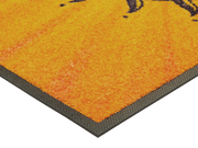 Eckansicht der Fußmatte mit Sonnen- und Mondgesicht