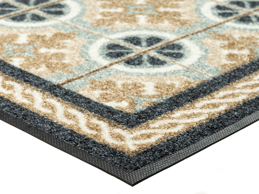 Eckansicht der Fußmatte mit Kacheldesign