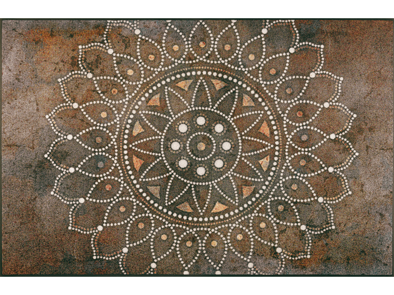 Braune Fußmatte mit Mandala in der Mitte