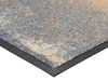 Eckansicht der Fußmatte mit Muster in beige und grau