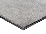 Eckansicht der hellgrauen Fußmatte