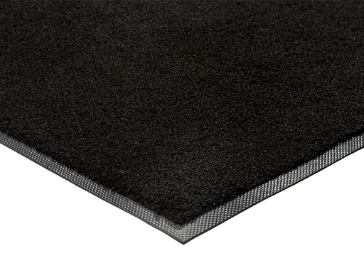 Eckansicht der schwarzen Fußmatte
