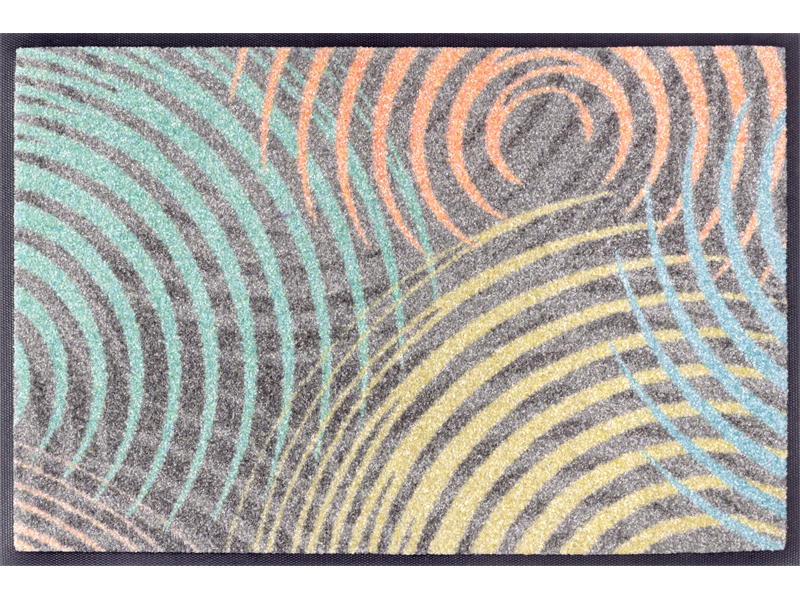 Fußmatte mit bunten Kreisformen