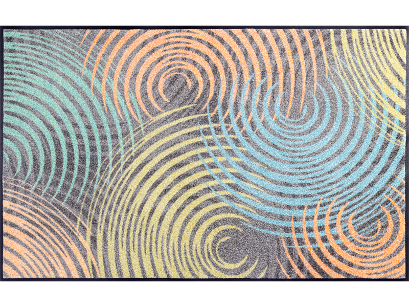 Fußmatte mit bunten Kreisformen