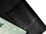 Rückenansicht der Fußmatte mit winterlicher Weihnachtskugel