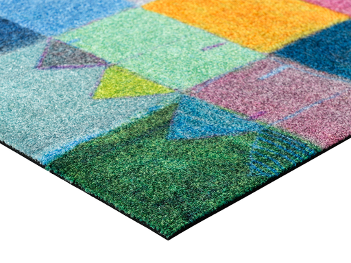 Eckansicht der Fußmatte mit bunten Rechtecken und Häusern