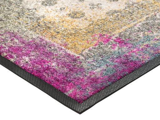 Eckansicht der bunten Fußmatte im orientalischen Stil