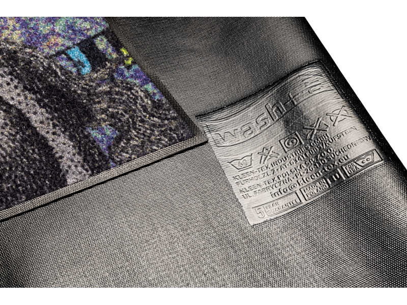 Rückenansicht der Fußmatte mit Einhorn