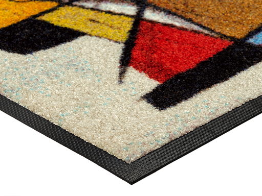 Eckansicht der Fußmatte mit künstlerischem Design