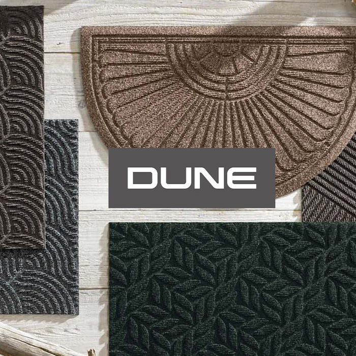 verschiedene Fußmatten der Marke "Dune"
