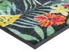 Eckansicht der Fußmatte mit Schriftzug "Aloha" und tropischen, bunten Pflanzen