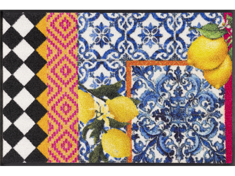 Fußmatte mit bunten Formen, Zitronen und Ornamenten
