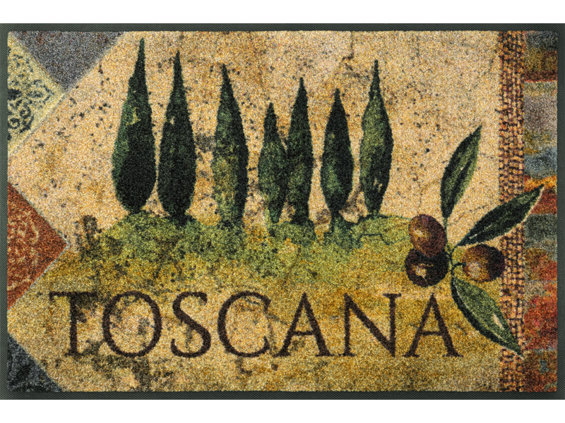grün-braune Fußmatte mit Olivenbäumen und Schriftzug "Toscana"