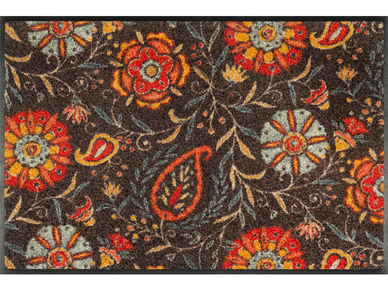 Fußmatte mit orangen floralen Ornamenten