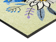 Eckansicht der Fußmatte mit Alpenblumen-Motiv