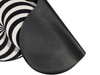 Rückenansicht der Fußmatte in Sonderform mit schwarz-weißem 3D Effekt
