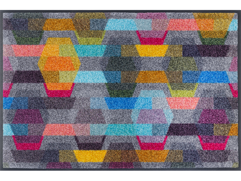 Fußmatte mit buntem geometrischem Muster