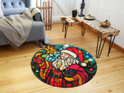 randlose Fußmatte mit buntem Weihnachtsmann Motiv auf dem Fußboden vor dem Sofa