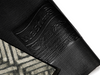 Rückenansicht der Fußmatte mit braun-grauem Rautendesign