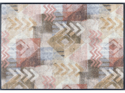 Fußmatte mit Pfeilen und Rauten Muster