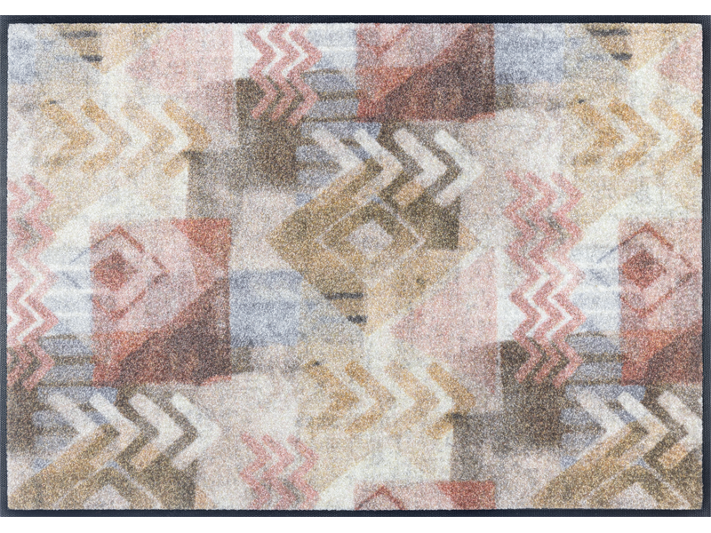 Fußmatte mit Pfeilen und Rauten Muster