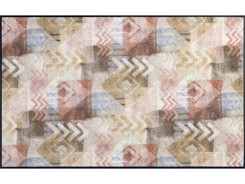 Fußmatte mit Pfeilen und Rauten Muster