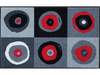 Fußmatte mit runden Kreisen in rot-grauen Farben
